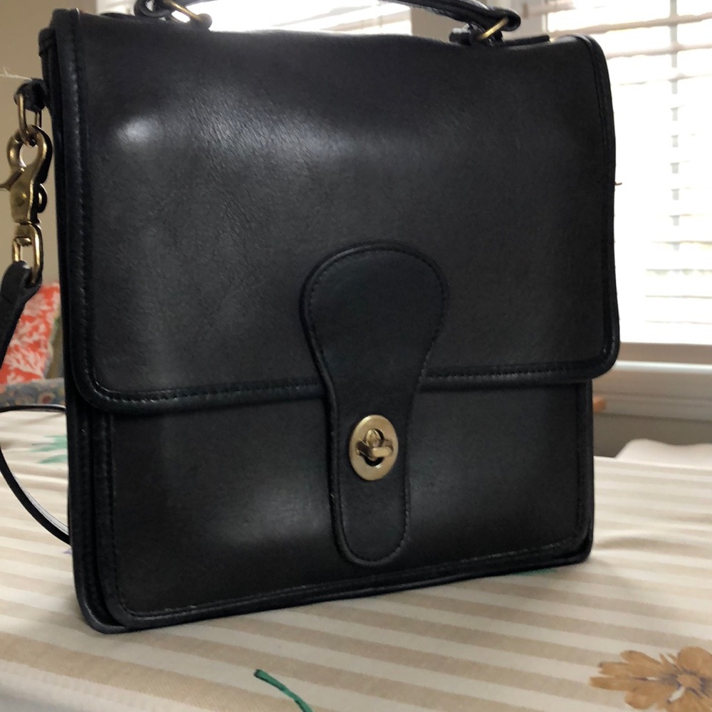 Coach Station Bag, black leather, gently used